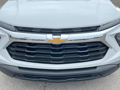 New 2026 Chevrolet TrailBlazer LS w/ LS Convenience Package FWD image 11