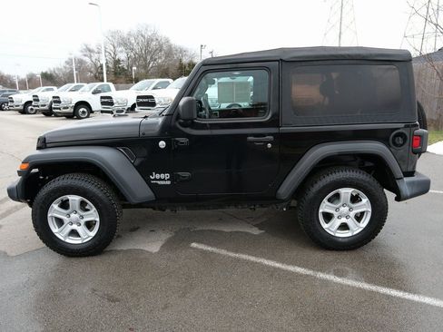 Used 2020 Jeep Wrangler Sport image 10