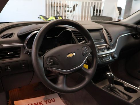 Used 2017 Chevrolet Impala LS FWD image 15