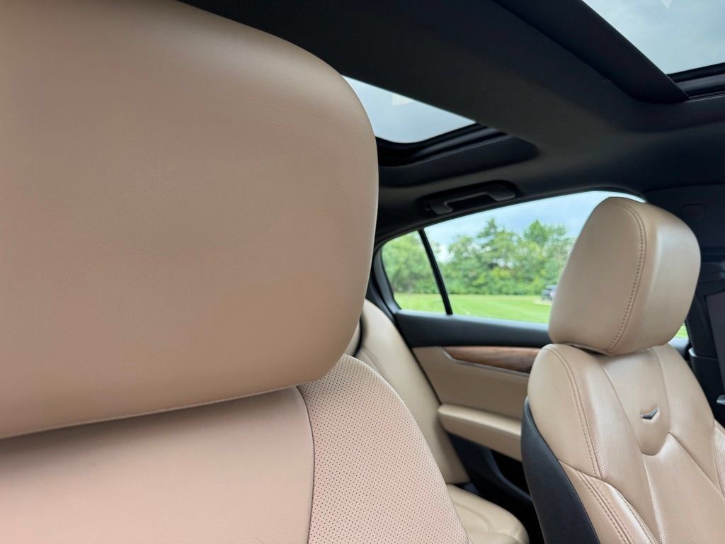 Used 2020 Cadillac CT5 Premium Luxury AWD/4WD image 31