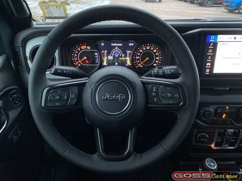 New 2026 Jeep Wrangler Unlimited Sport image 17