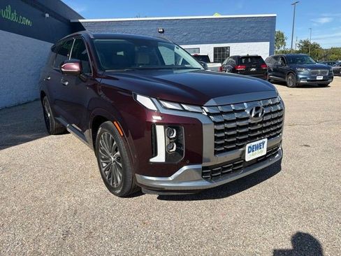 Used 2024 Hyundai Palisade Calligraphy FWD image 7
