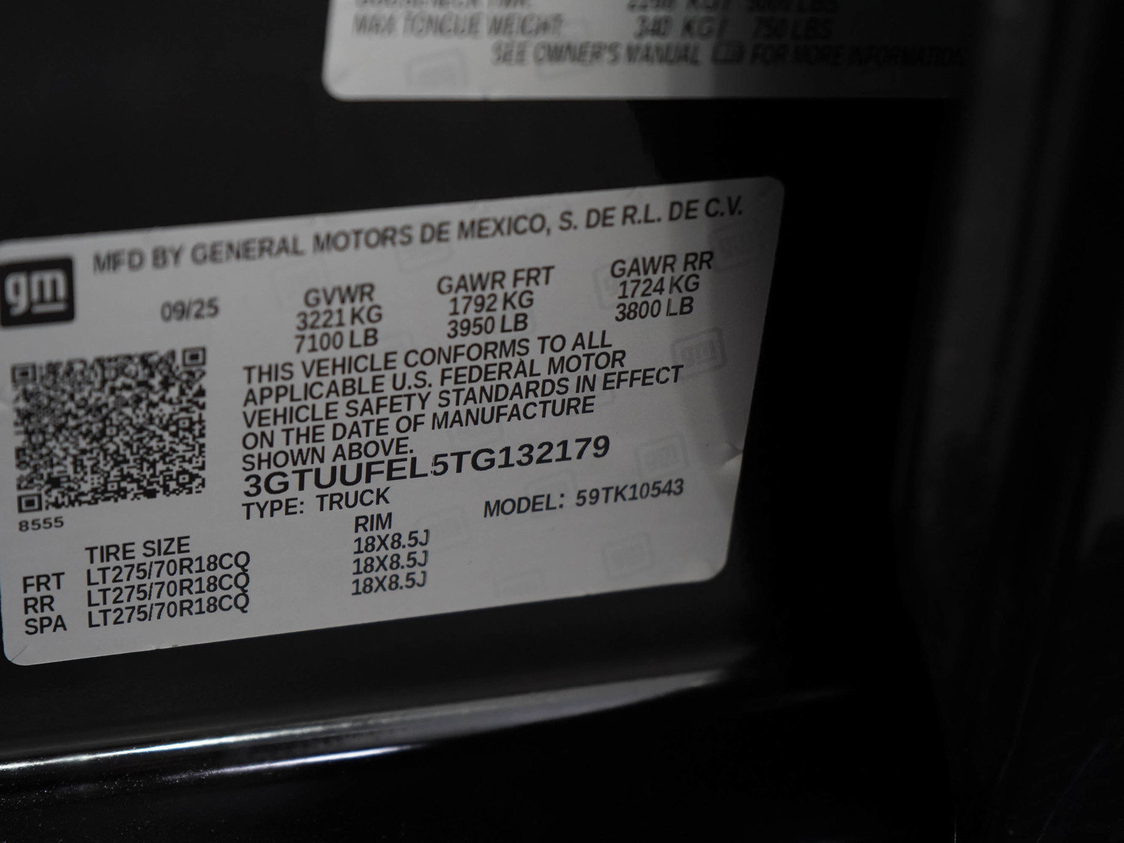 Used 2026 GMC Sierra 1500 AT4X AWD/4WD image 28