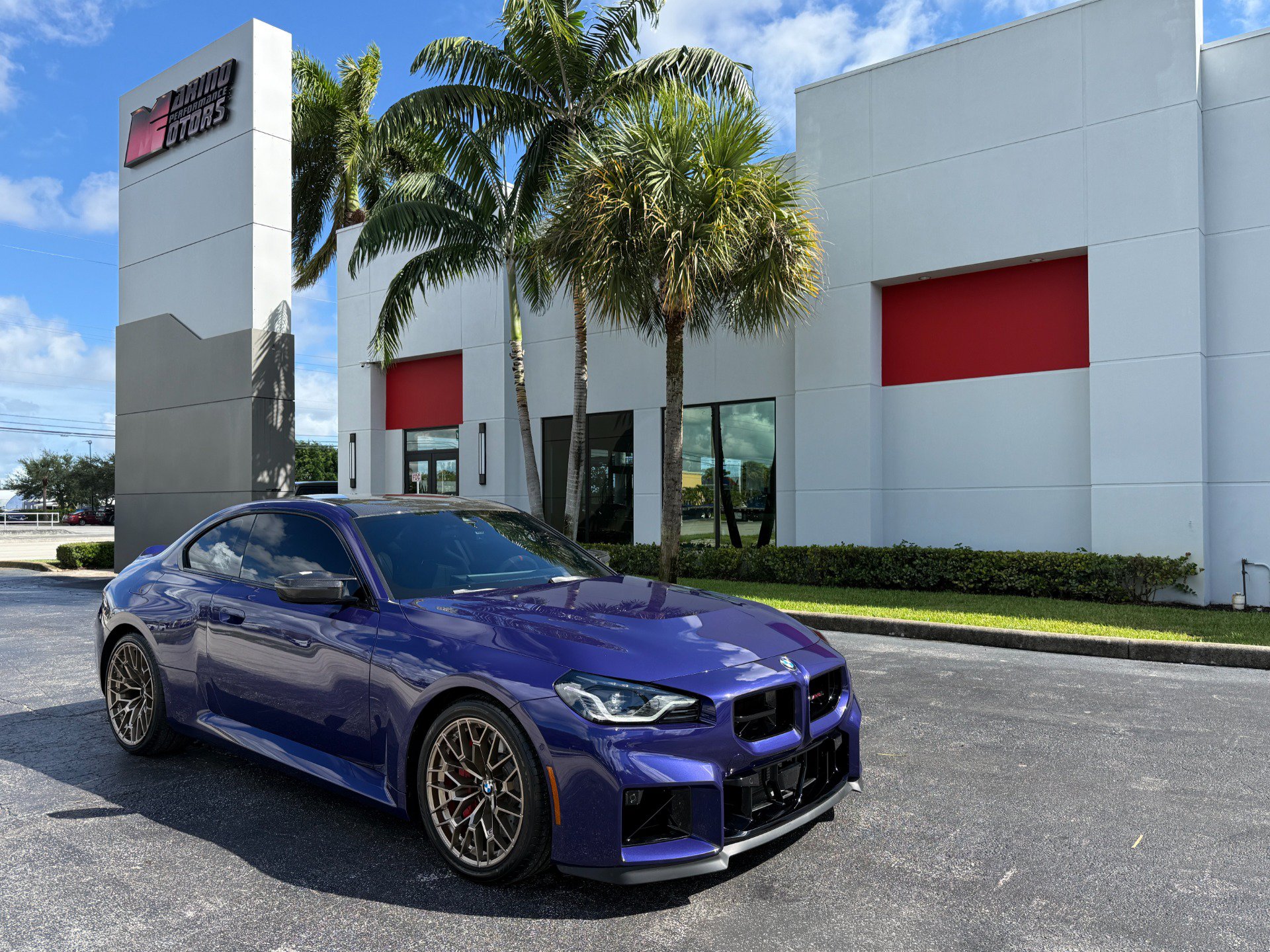 Used 2026 BMW M2 CS RWD image 3