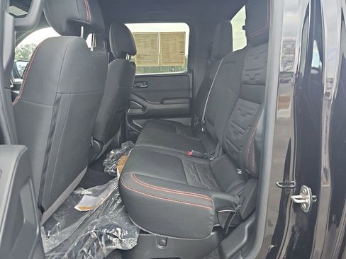 Used 2025 Nissan Frontier Pro-X w/ Pro Convenience Package image 17