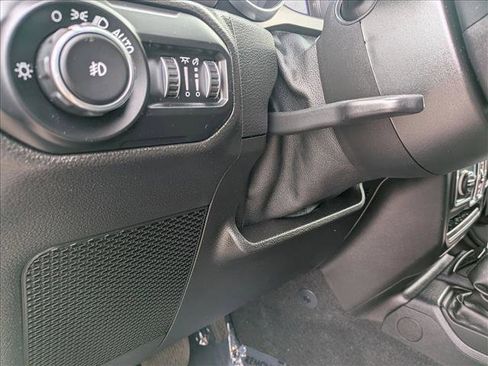 Used 2021 Jeep Wrangler Unlimited Sport image 16