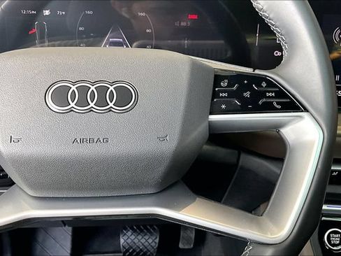 Used 2025 Audi Q5 Premium w/ Convenience Package AWD/4WD image 12