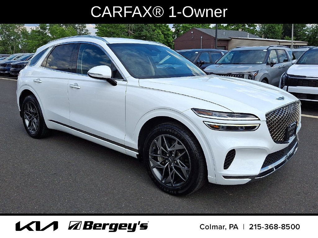 Used 2023 Genesis GV70 2.5T w/ Select Package AWD/4WD image 3