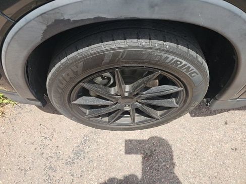 Used 2016 Honda HR-V LX image 9
