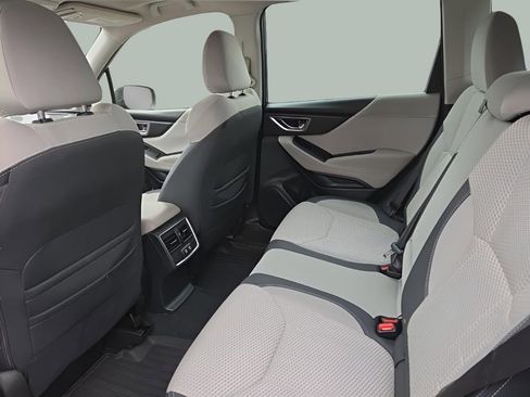 Certified 2023 Subaru Forester Premium image 15
