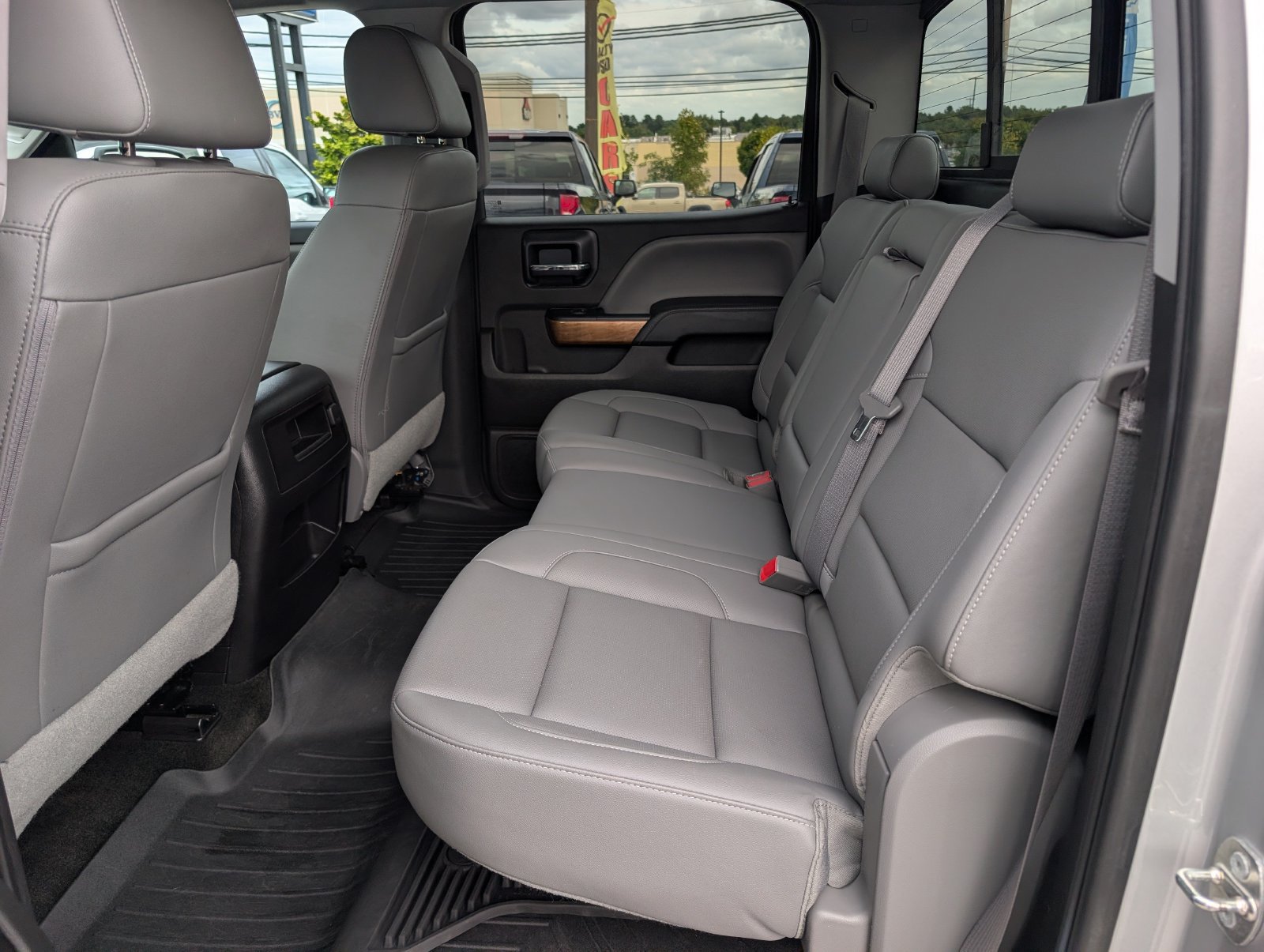 Used 2016 Chevrolet Silverado 1500 LTZ w/ Sport Package AWD/4WD image 15
