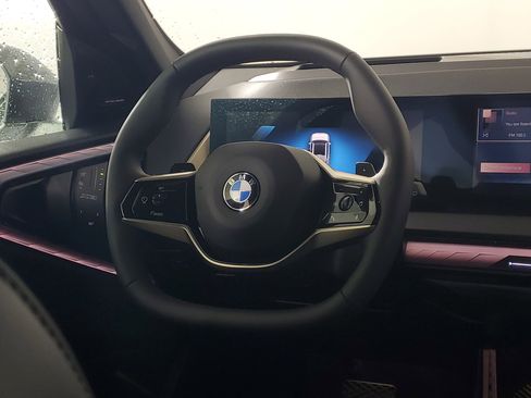 Certified 2025 BMW X3 xDrive30i w/ Premium Package image 12