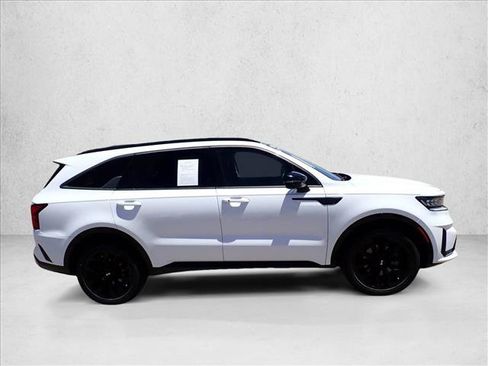 Used 2021 Kia Sorento SX FWD image 5