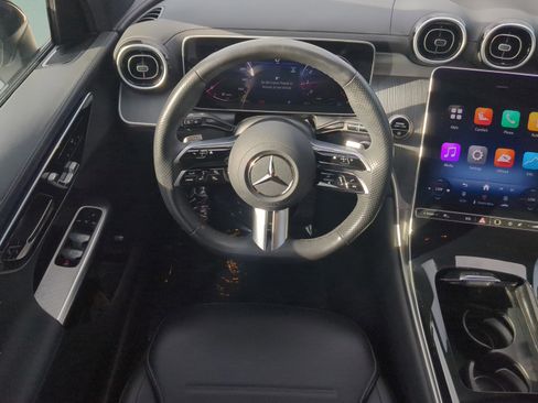 Certified 2025 Mercedes-Benz GLC 300 4MATIC image 18