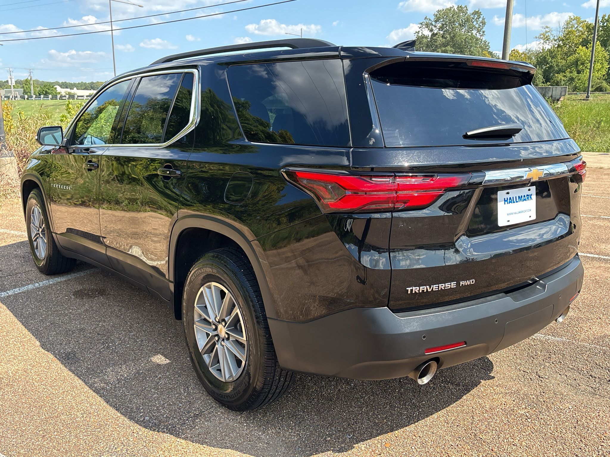 Used 2022 Chevrolet Traverse LT AWD/4WD image 3