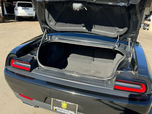 Used 2019 Dodge Challenger R/T Scat Pack image 27
