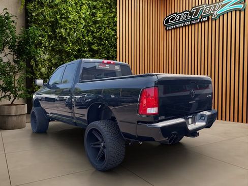 Used 2017 RAM 1500 Express w/ Black Ram 1500 Express Group AWD/4WD image 26