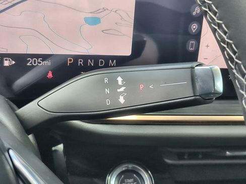 New 2025 Buick Envision Avenir image 16