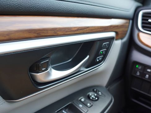 Used 2019 Honda CR-V EX-L image 26