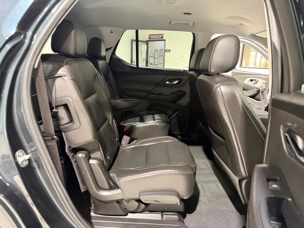 Used 2021 Chevrolet Traverse LT AWD/4WD image 12