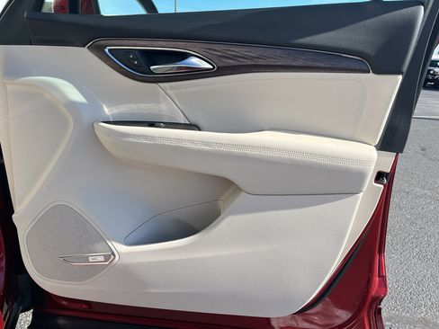 Used 2023 Buick Envision Avenir image 27