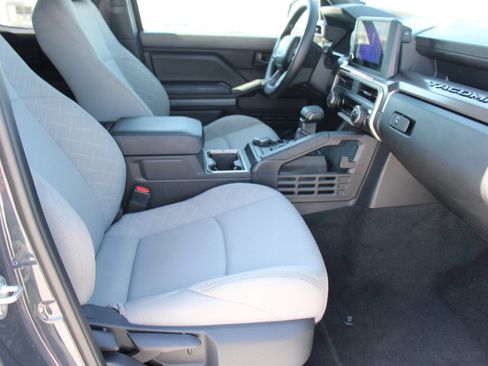 Certified 2024 Toyota Tacoma SR5 image 21