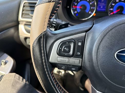 Used 2016 Subaru Crosstrek Touring AWD/4WD image 24