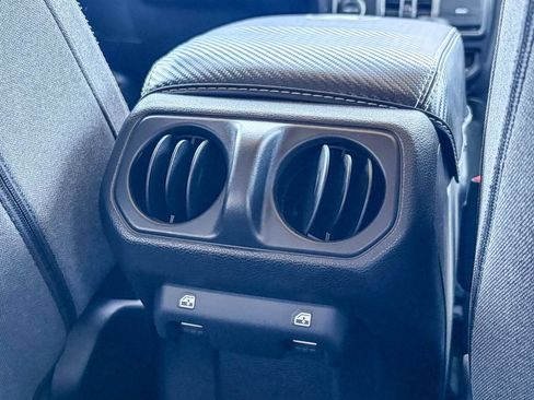 Used 2024 Jeep Wrangler Unlimited Sport AWD/4WD image 21