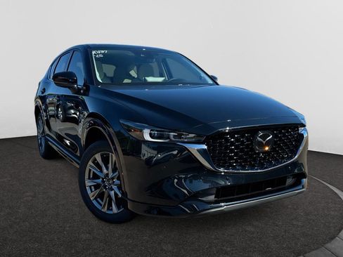 New 2025 MAZDA CX-5 AWD 2.5 S w/ Premium Plus Pkg image 1