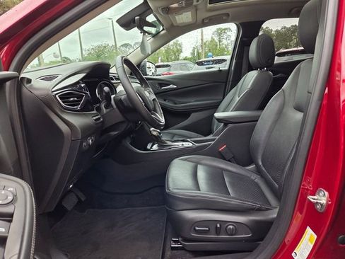 Certified 2021 Buick Encore GX Essence w/ Advanced Technology Package AWD/4WD image 12