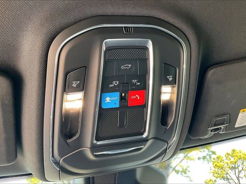 Used 2022 Jeep Grand Cherokee Trailhawk w/ Advanced Protech Group II image 32