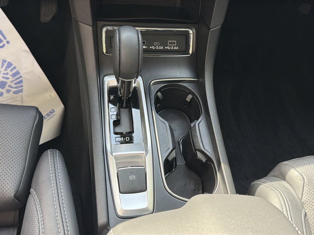 Used 2023 Subaru Ascent Limited AWD/4WD image 22
