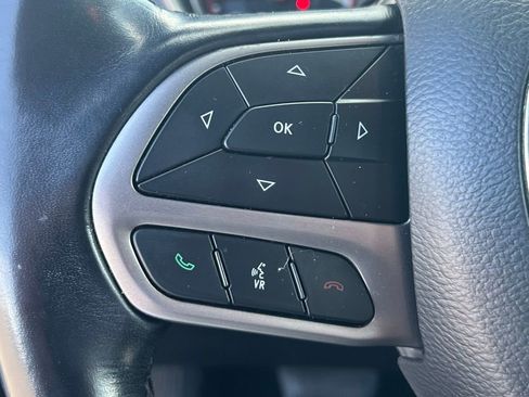 Used 2021 Dodge Charger SXT w/ Leather Interior Group image 26