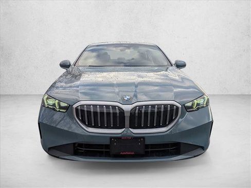 Certified 2026 BMW 530i xDrive image 2