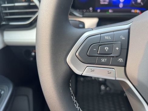 New 2025 Volkswagen Taos S image 26