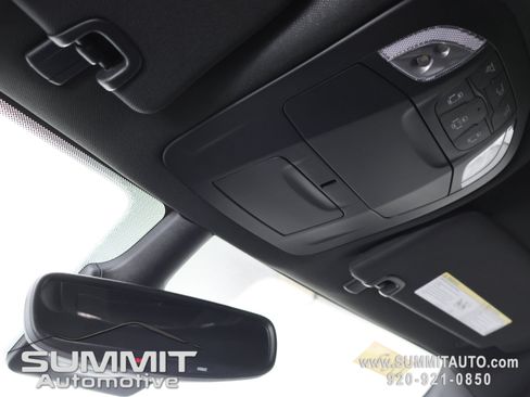 New 2027 Chrysler Pacifica Select AWD/4WD image 13