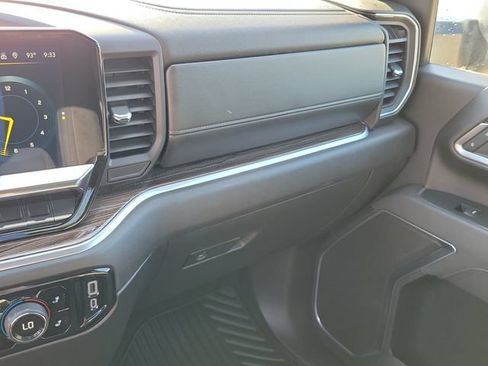 Used 2025 Chevrolet Silverado 2500 LT w/ Convenience Package AWD/4WD image 30