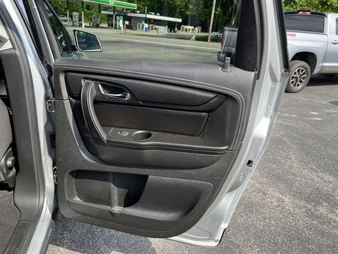 Used 2017 Chevrolet Traverse LT AWD/4WD image 28