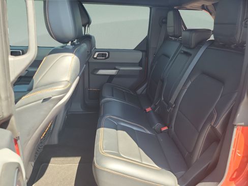 Used 2022 Ford Bronco Badlands AWD/4WD image 13