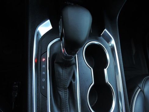 Used 2023 Chevrolet Traverse Premier w/ Redline Edition image 27