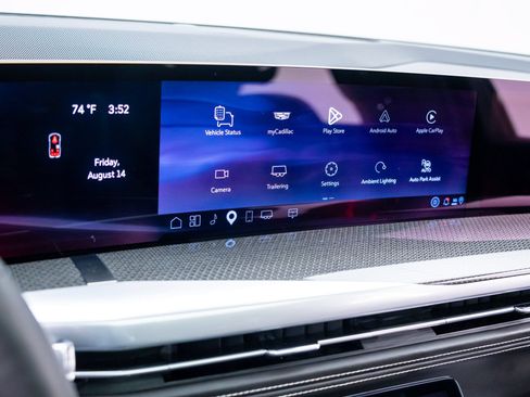 Certified 2025 Cadillac Escalade V w/ LPO, ONYX Package AWD/4WD image 25