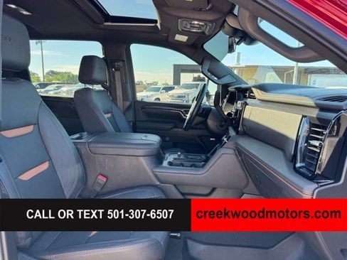 Used 2024 GMC Sierra 2500 AT4 w/ AT4 Premium Plus Package AWD/4WD image 11