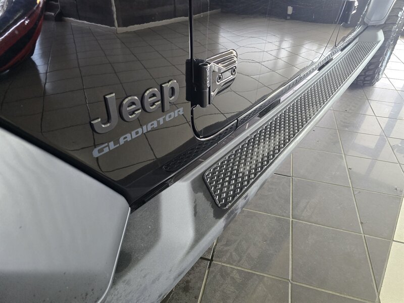 Used 2020 Jeep Gladiator Sport w/ Quick Order Package 24S AWD/4WD image 32