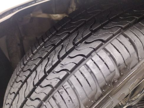 Used 2019 Honda Fit EX image 4