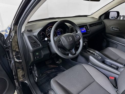 Used 2020 Honda HR-V LX image 10