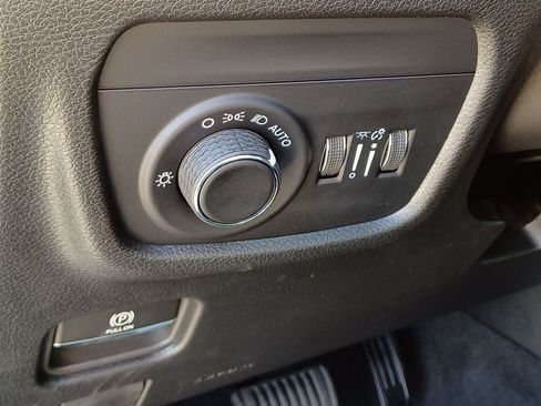 New 2026 Jeep Grand Cherokee L 4WD image 11