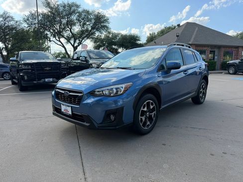 Used 2018 Subaru Crosstrek 2.0i Premium AWD/4WD image 3