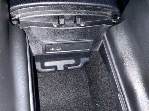 Used 2020 Mercedes-Benz GLE 350 4MATIC image 39