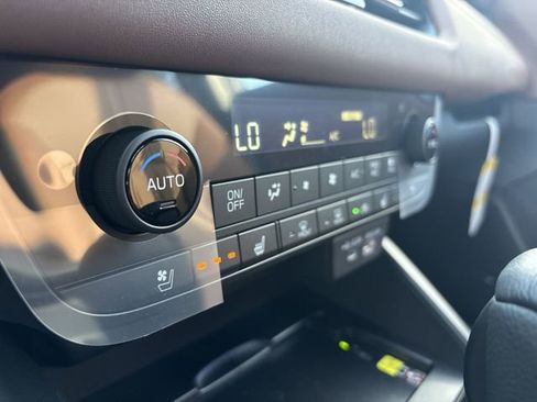 New 2026 Subaru Outback Touring XT AWD/4WD image 19