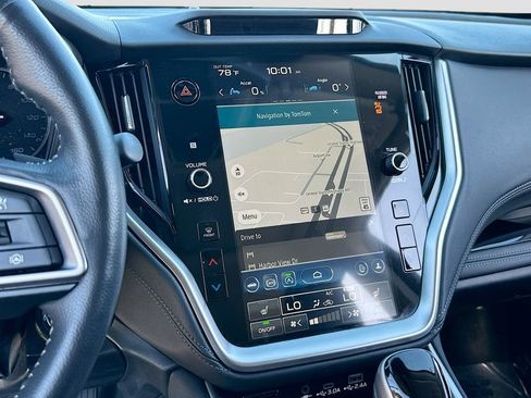 Used 2023 Subaru Outback Limited image 13